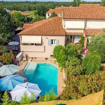 Villa Lidija Poreč Exteriör bild