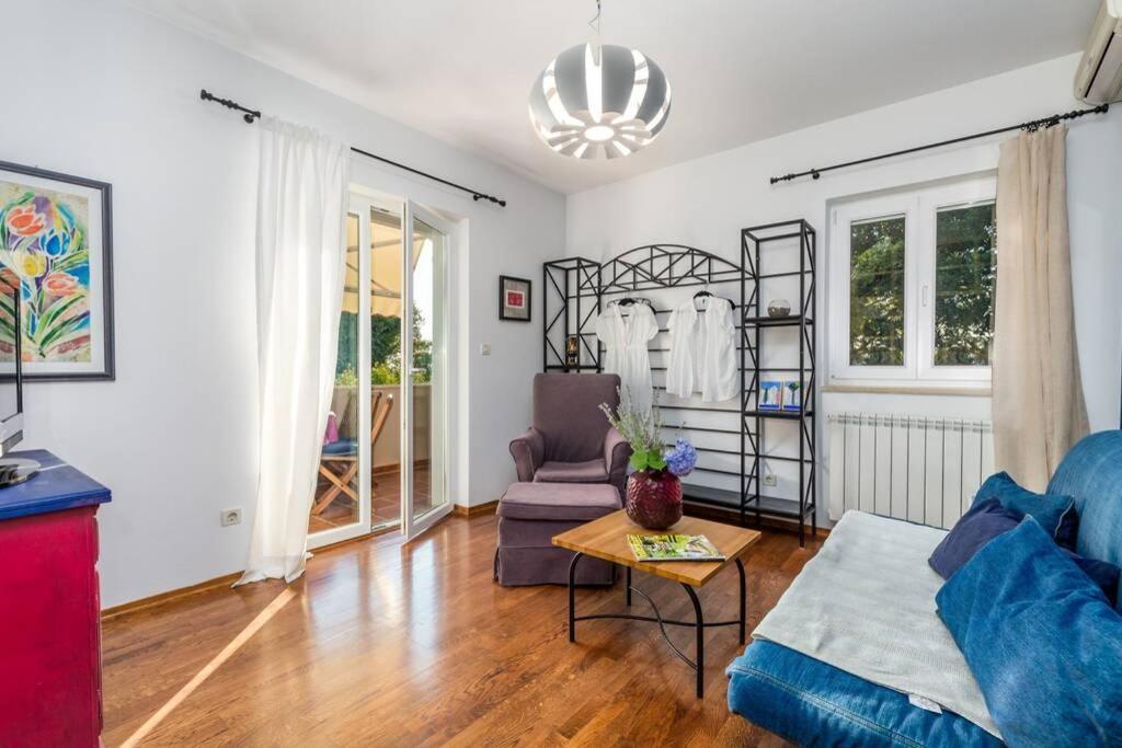 Villa Lidija Poreč Exteriör bild