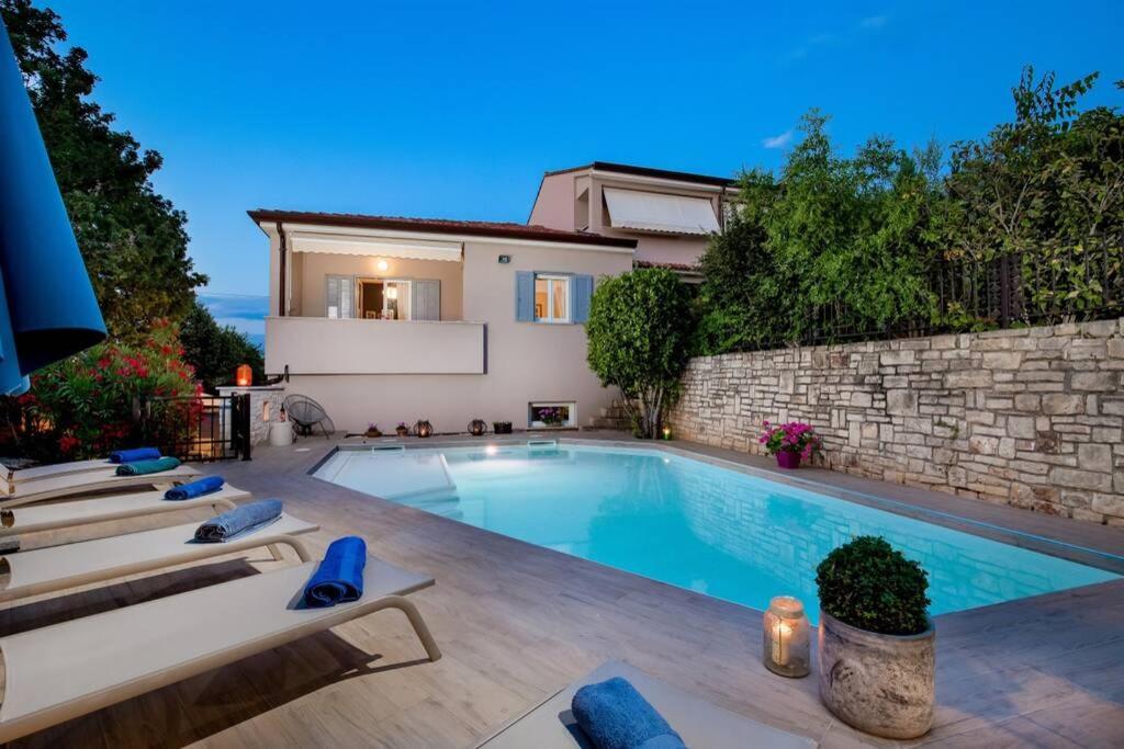 Villa Lidija Poreč Exteriör bild