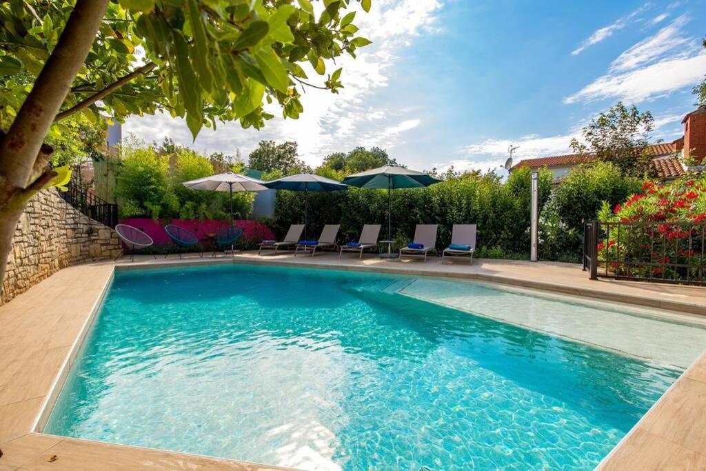 Villa Lidija Poreč Exteriör bild
